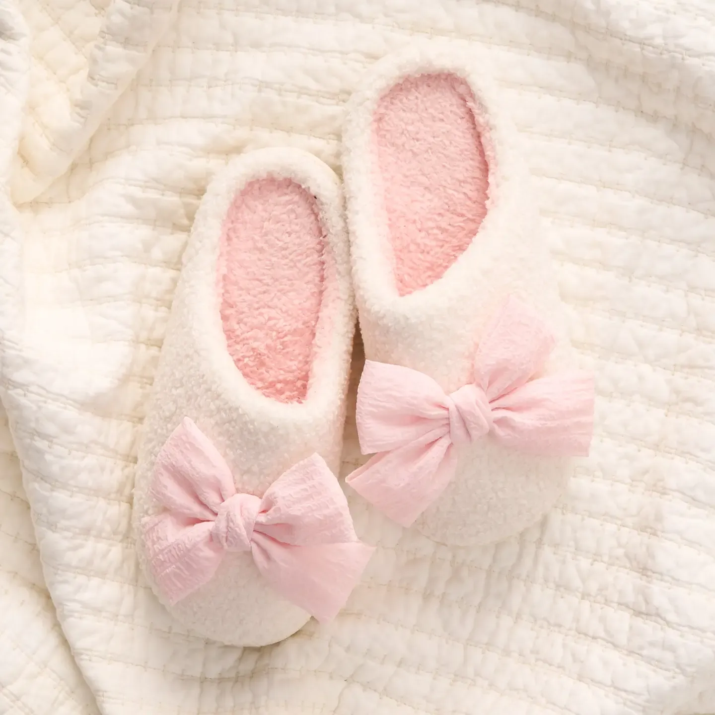 DARLING EFFECT Betty Bow Slippers