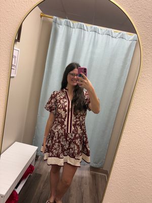 ENTRO Mckayla Burgundy Floral Dress