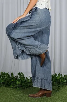 V&amp;L Ruffled Side Seam Denim Pants