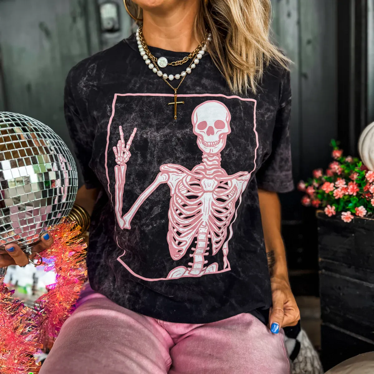 PPTX Peace Skelly Mineral Wash Tee
