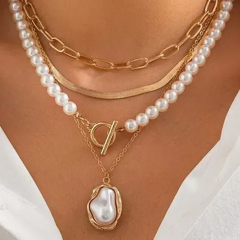 JOSSLYN Pearl Layered Necklace 