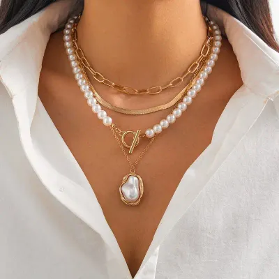 JOSSLYN Pearl Layered Necklace 