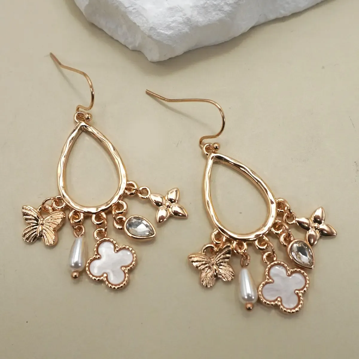 JOSSLYN Multi Charm Teardrop
