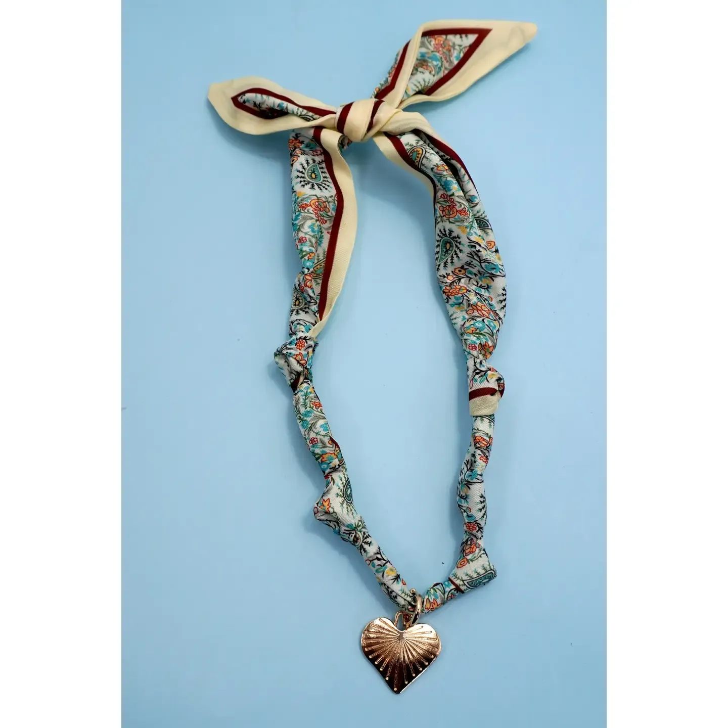 JOSSLYN Scarf Necklace-Gold Heart