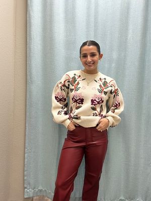 VOY Decalcomania Floral Printed Sweater Top