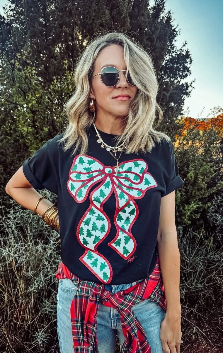 PPTX Tiny Tree Bow Tee