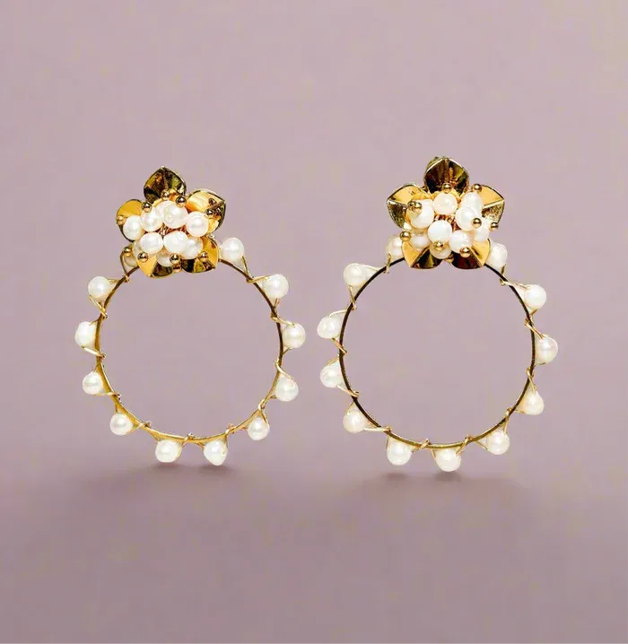 PRIA Flowered Fresh Pearl Circle Hoops