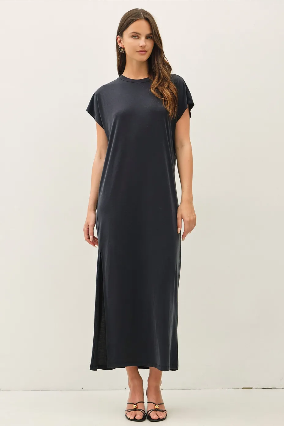 BE COOL Vintage Black Cap Sleeve Dress