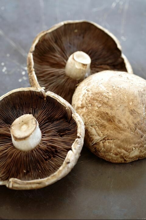 Portabello Mushrooms - 1lb LOCAL