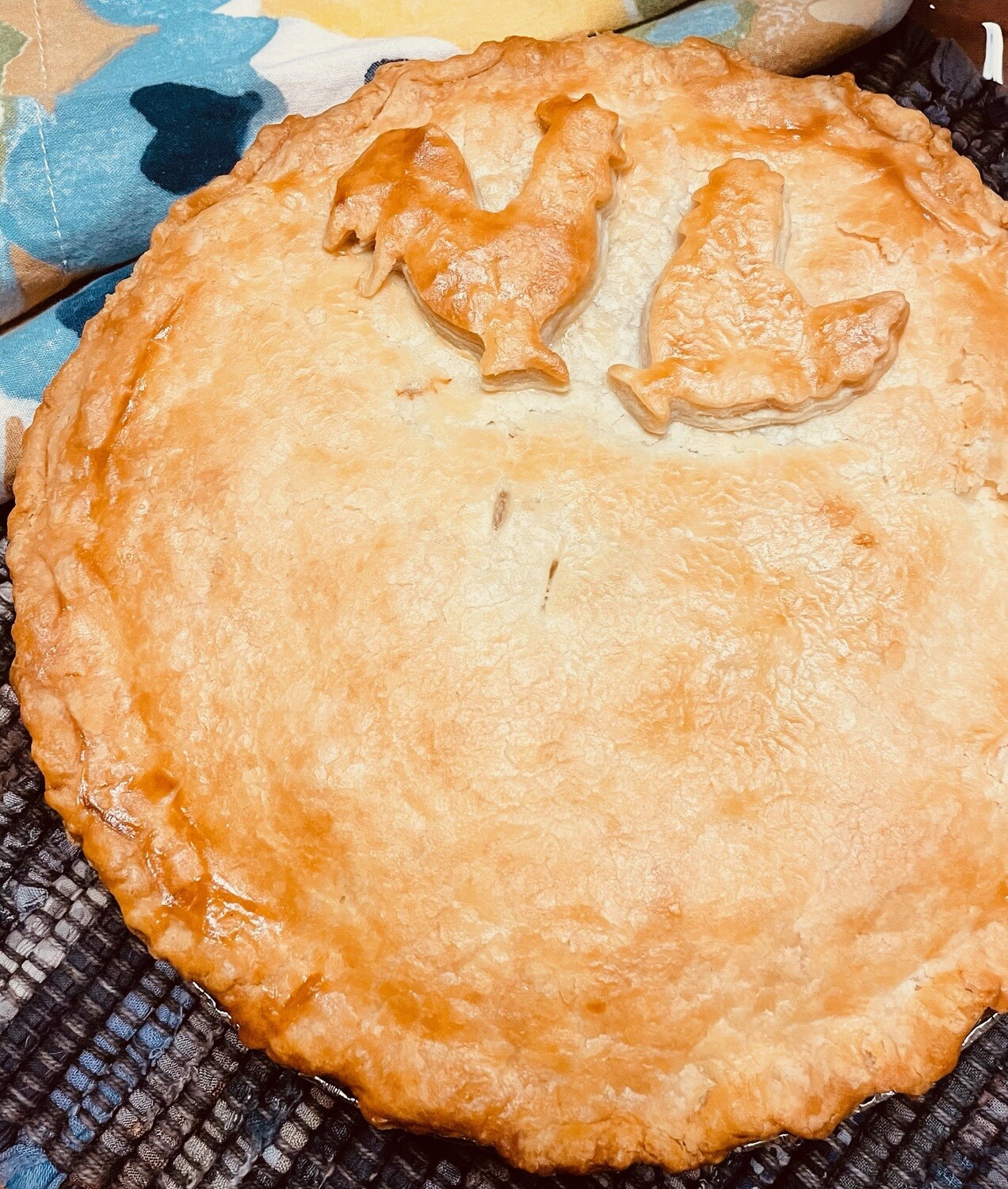 Chicken Pot Pie Family Size - LOCAL Sizzle Chicks