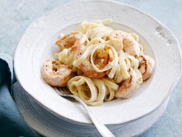 SHRIMP FETTUCCINE ALFREDO- Grocery Garden Originals  Heat &amp; Serve LOCAL