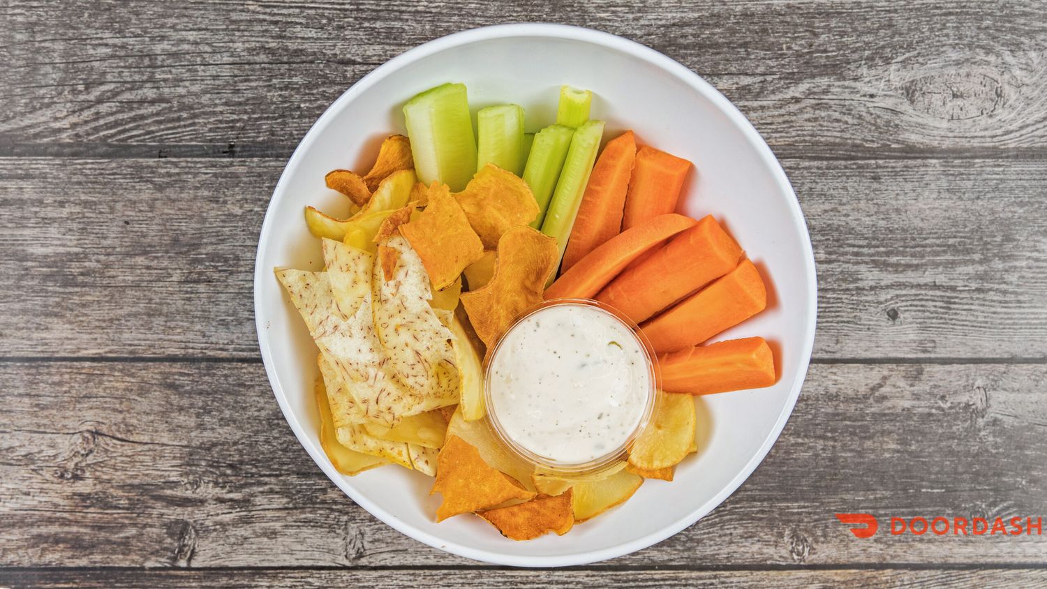 Gourmet Kettle Chip &amp; Veggies Dip Snack Box - Grocery Garden