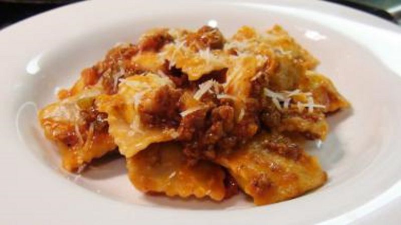 Beef Tortellini Bolognese Heat &amp; Serve