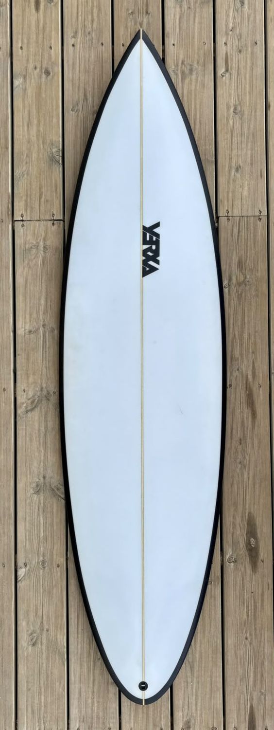 6'1" x 19.25" x 2.56" - 31L