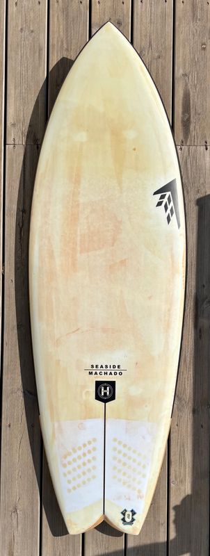 QUAD 5'9" x 22 1/4" x 2 5/8" - 37.3L