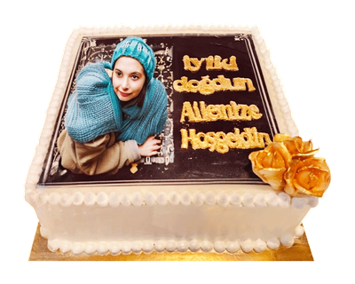 Fyrkantig bildtårta gold