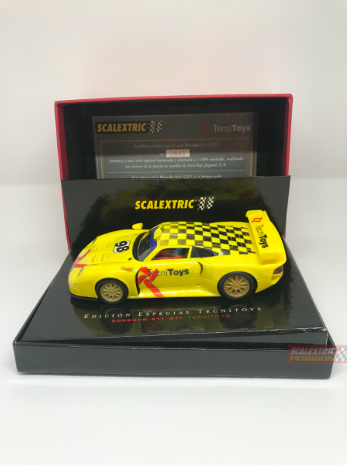 Porsche 911 GT1 Inauguración