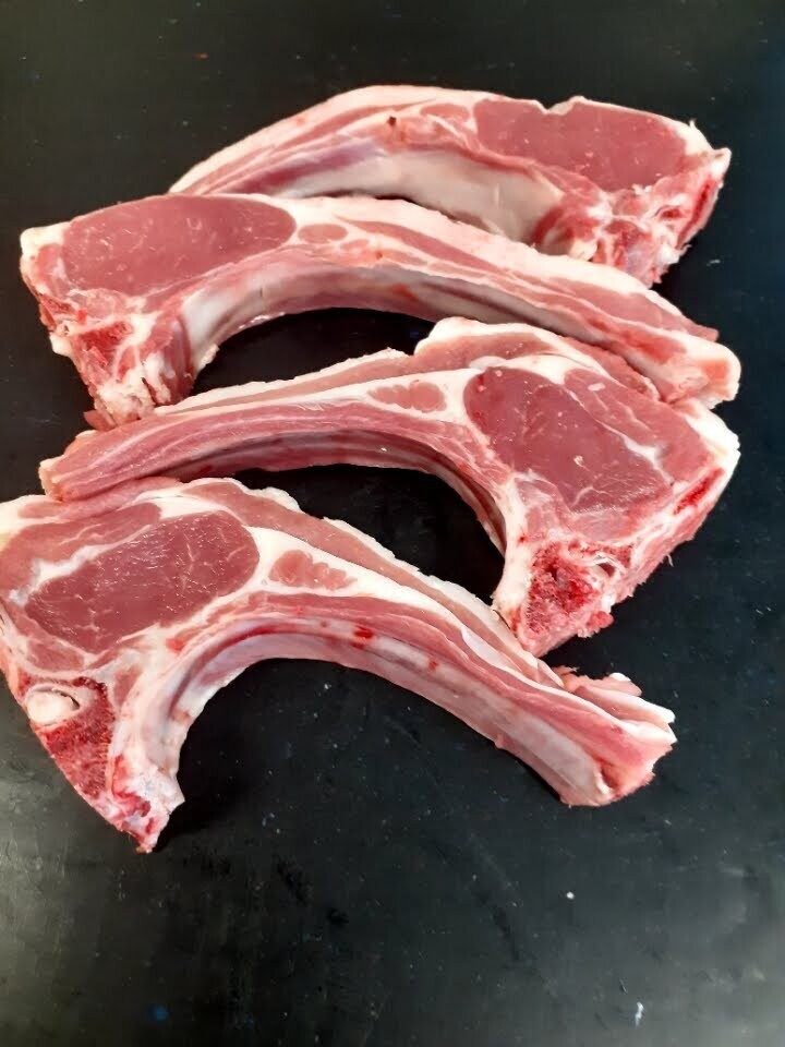 Lot de 4 côtes d'agneau premières sous vide
