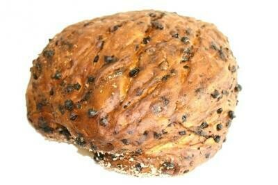 Heel wit tarwerogge krenten rozijnenbrood (Drentsebol) Alleen op vrijdag en zaterdag!