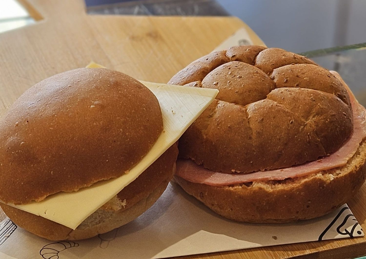 Broodje Ham of Kaas