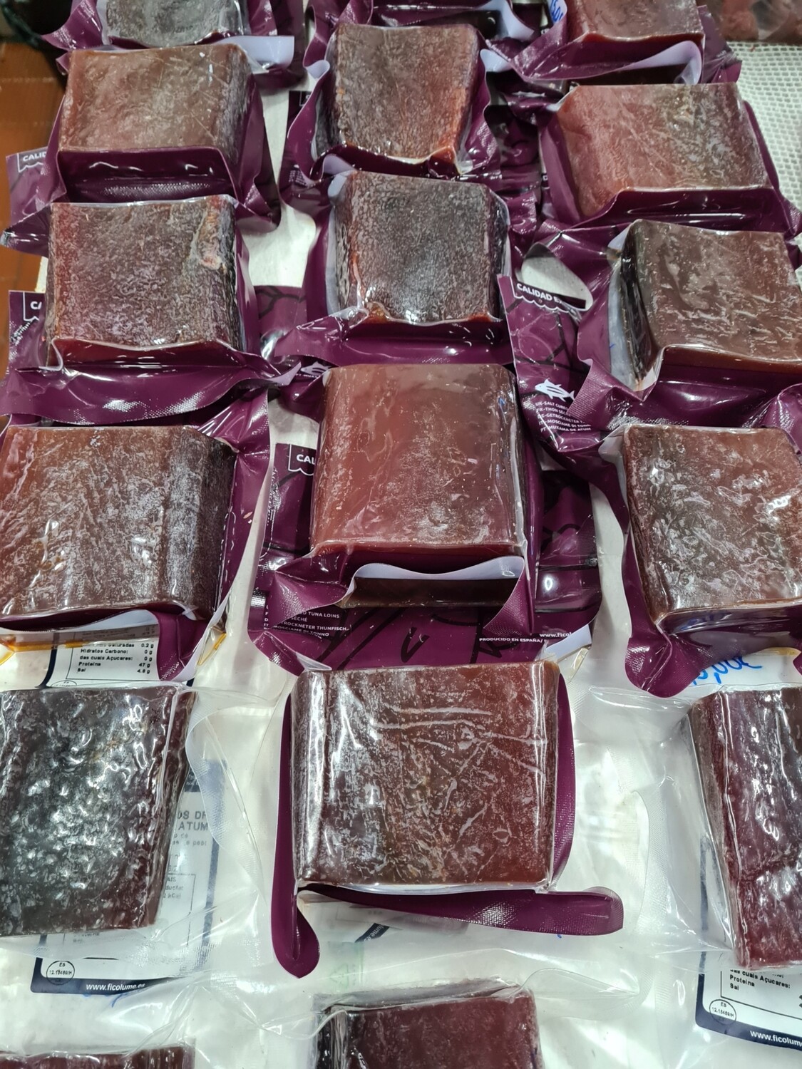 Pedaços de Muchama de Atum