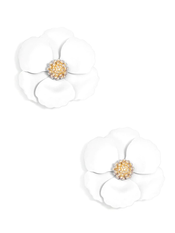 ZE White Floral Stud Earring