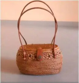 WR Sewing Basket with Elbow Strap