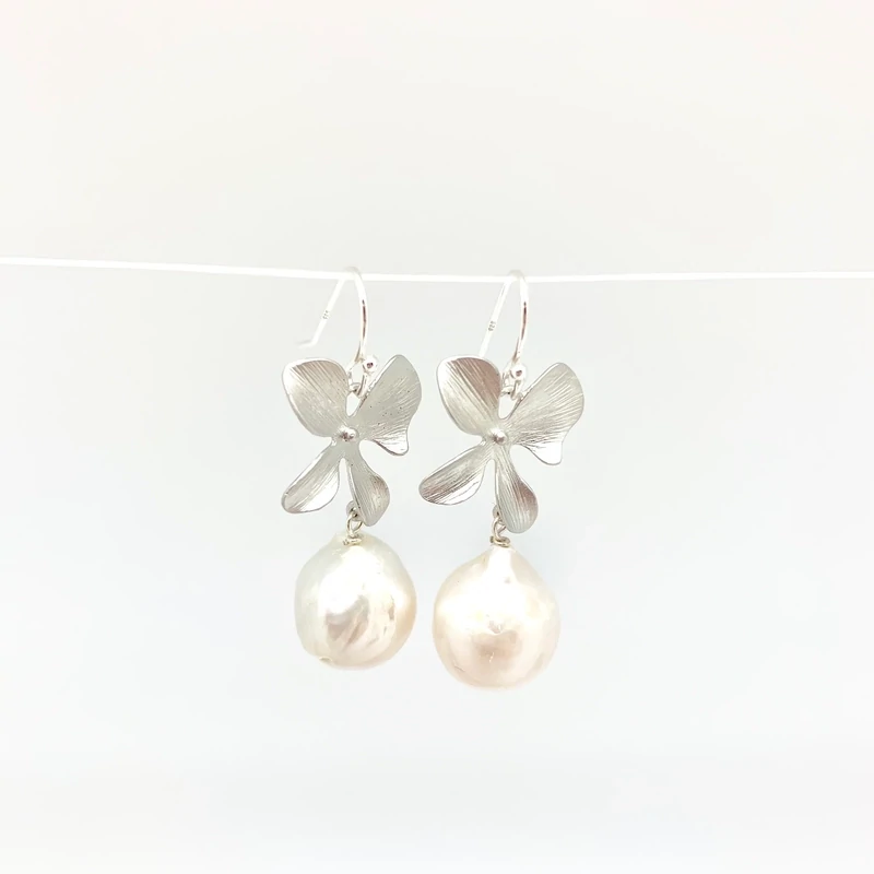 ID Disa Silver Earring