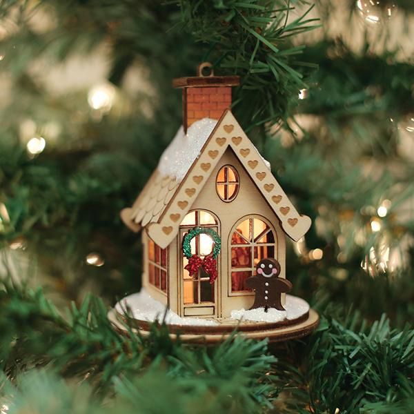 OW Gingerbread Cottage