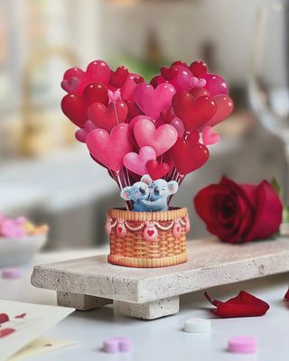 FP Mini Heart Balloons Pop-Up Card