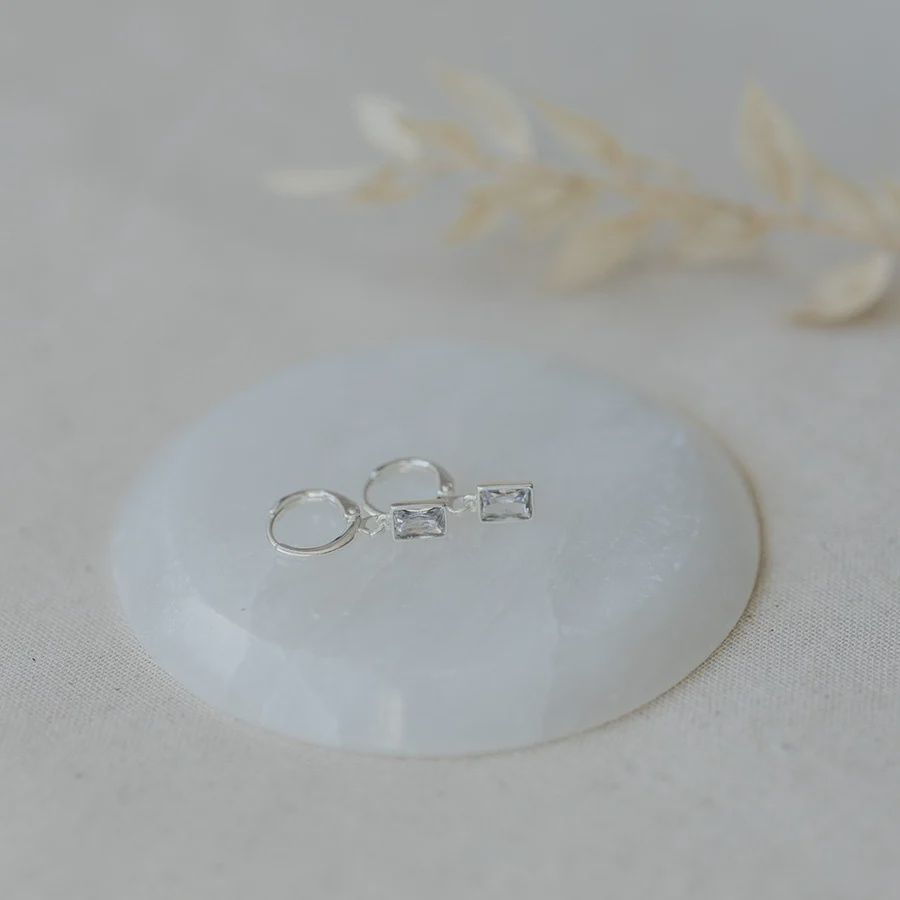 GJ Clear Silver Shine Hoops
