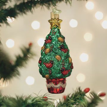 OW Cardinal Christmas Tree
