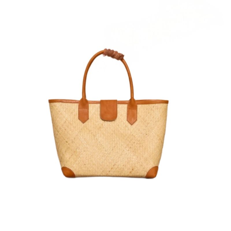WR Ivory Rattan Tote with Rolled Leather Handle