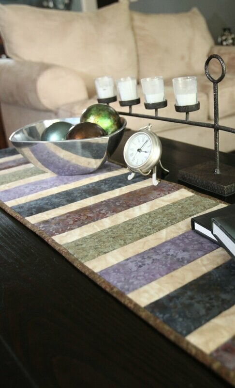 Sew Darn Charming Table Runner