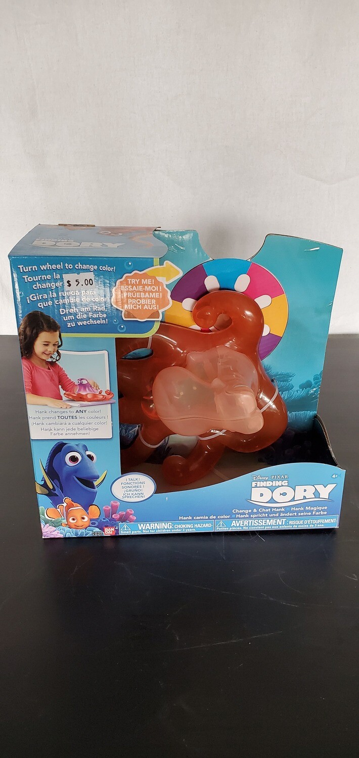 Finding Dory Change & Chat Hank Toy