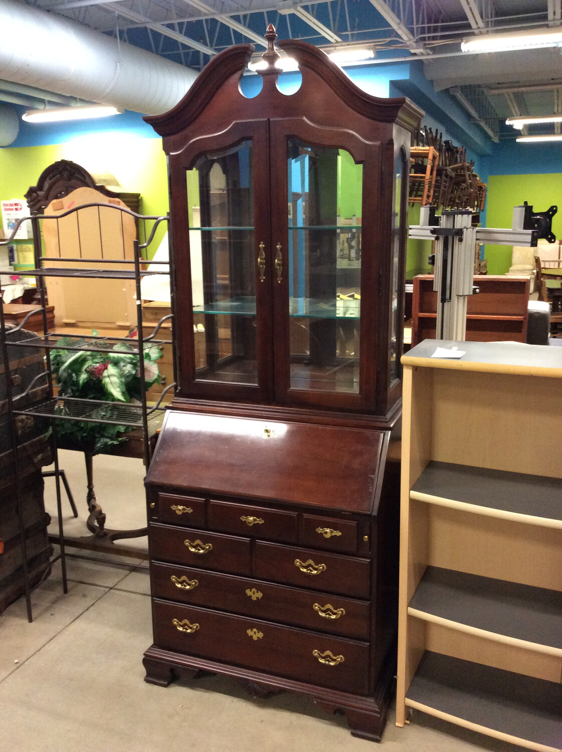 Thomasville Secretary Hutch