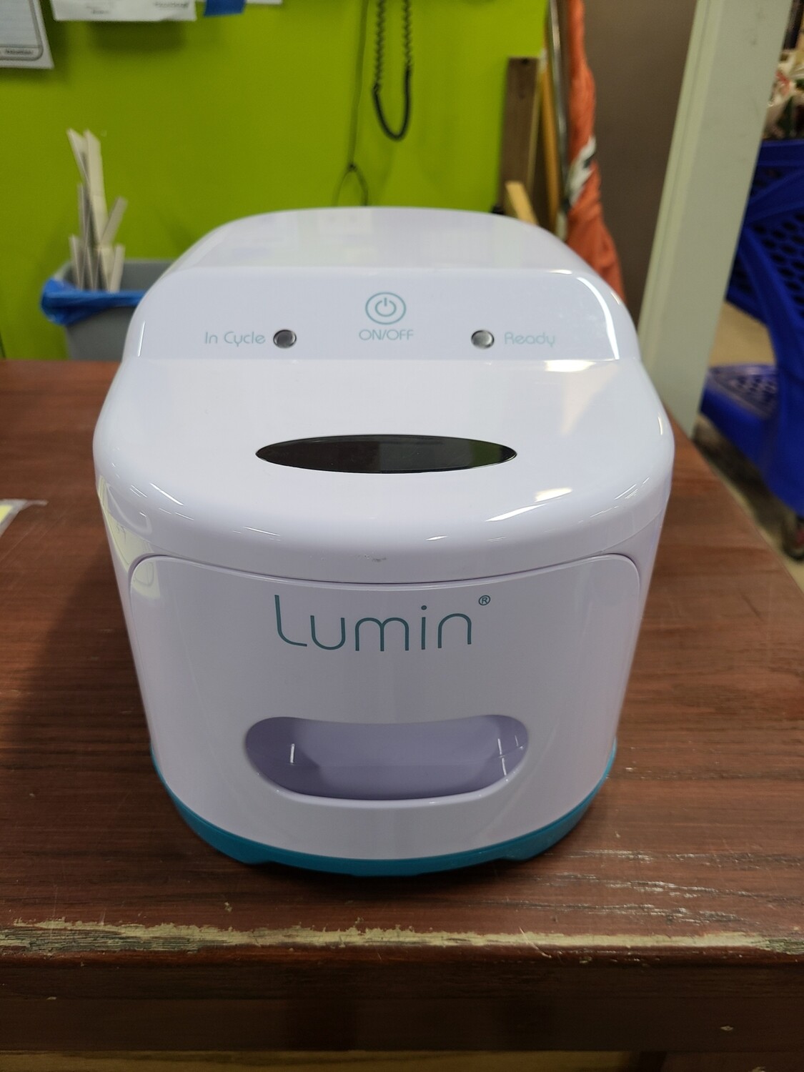 Lumin Mask Cleaner