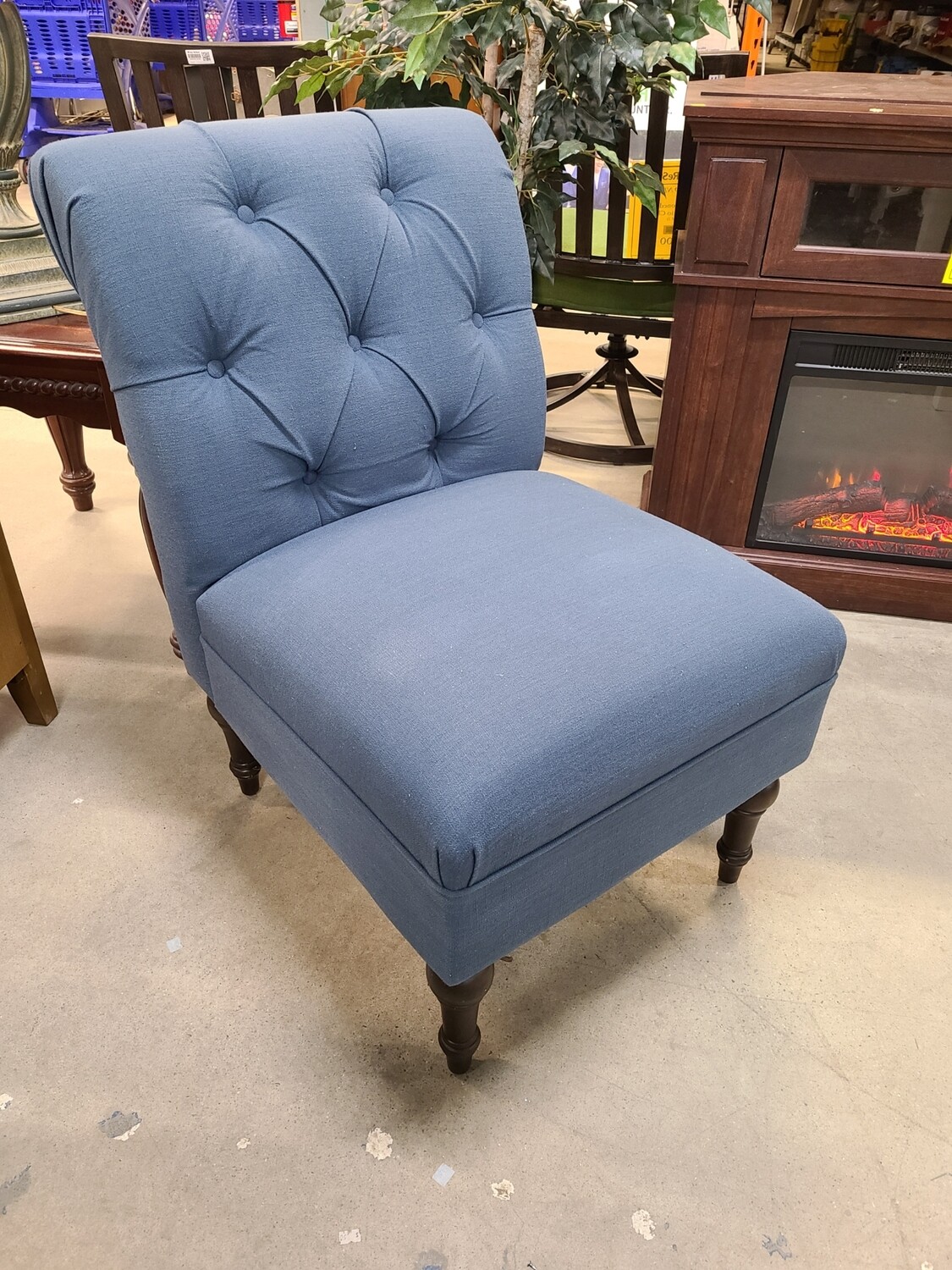 Wales Accent Chair