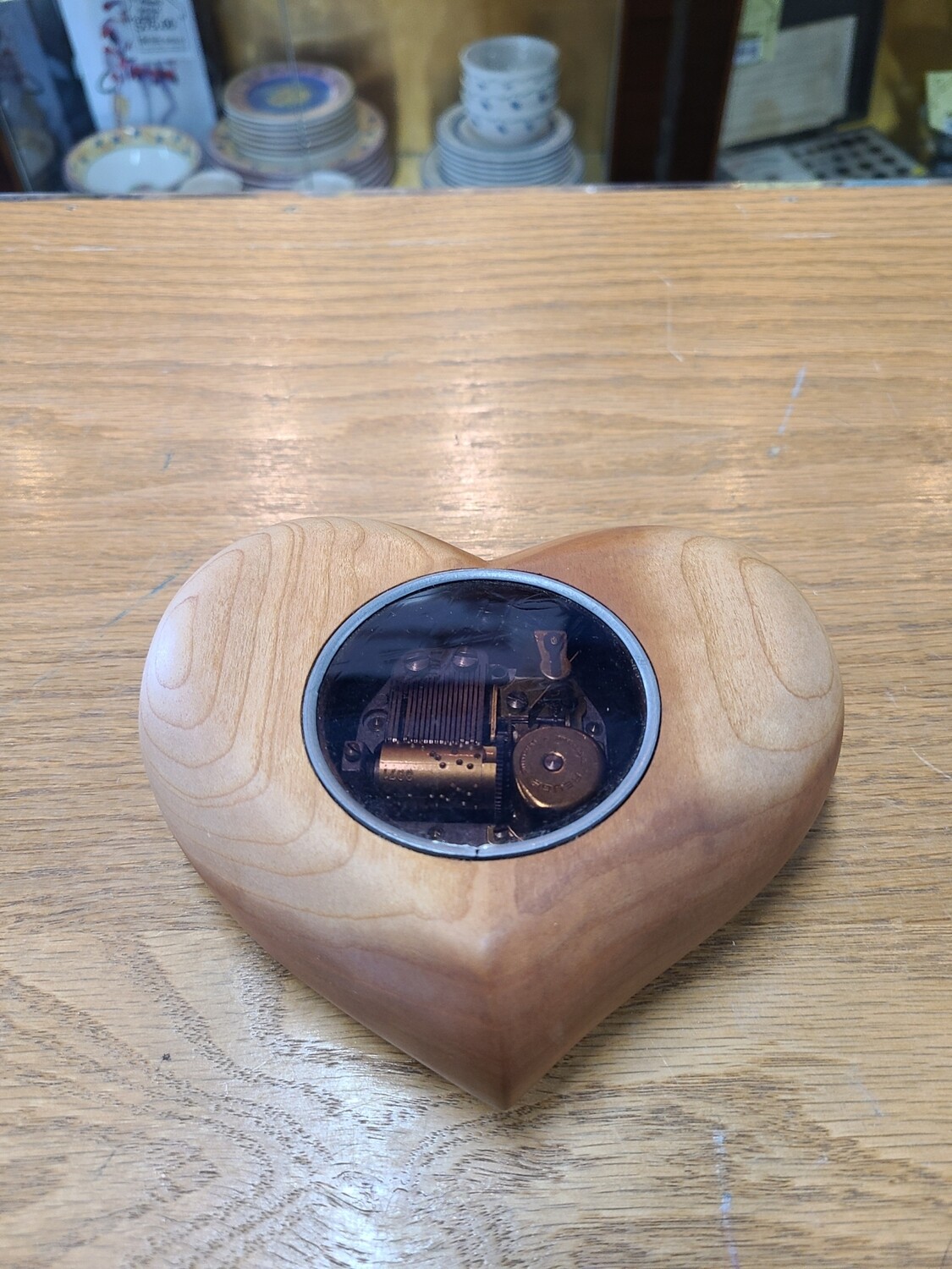 Two Sisters Heart-shaped Music Box