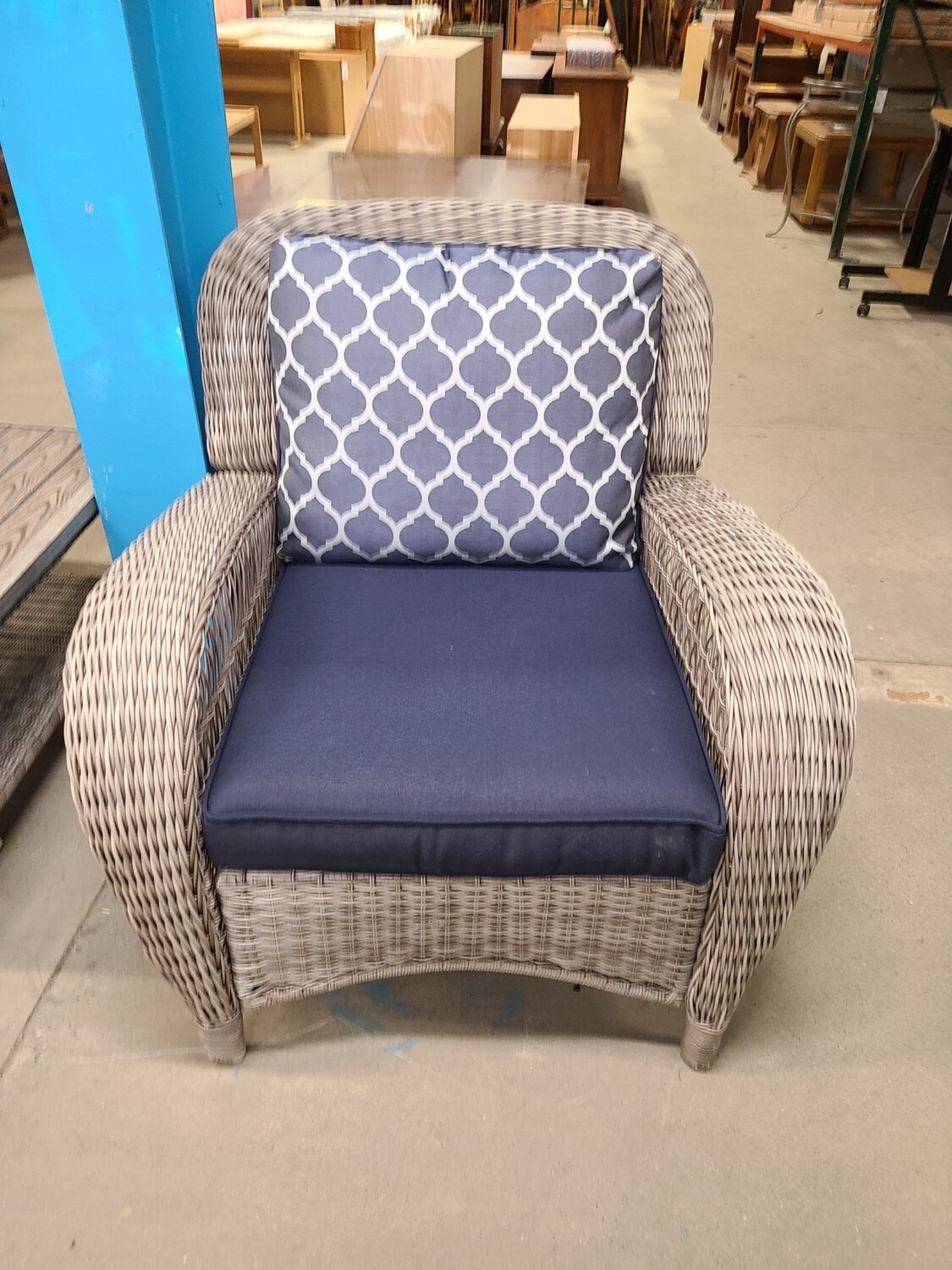 Beacon Park Gray Wicker Patio Chair