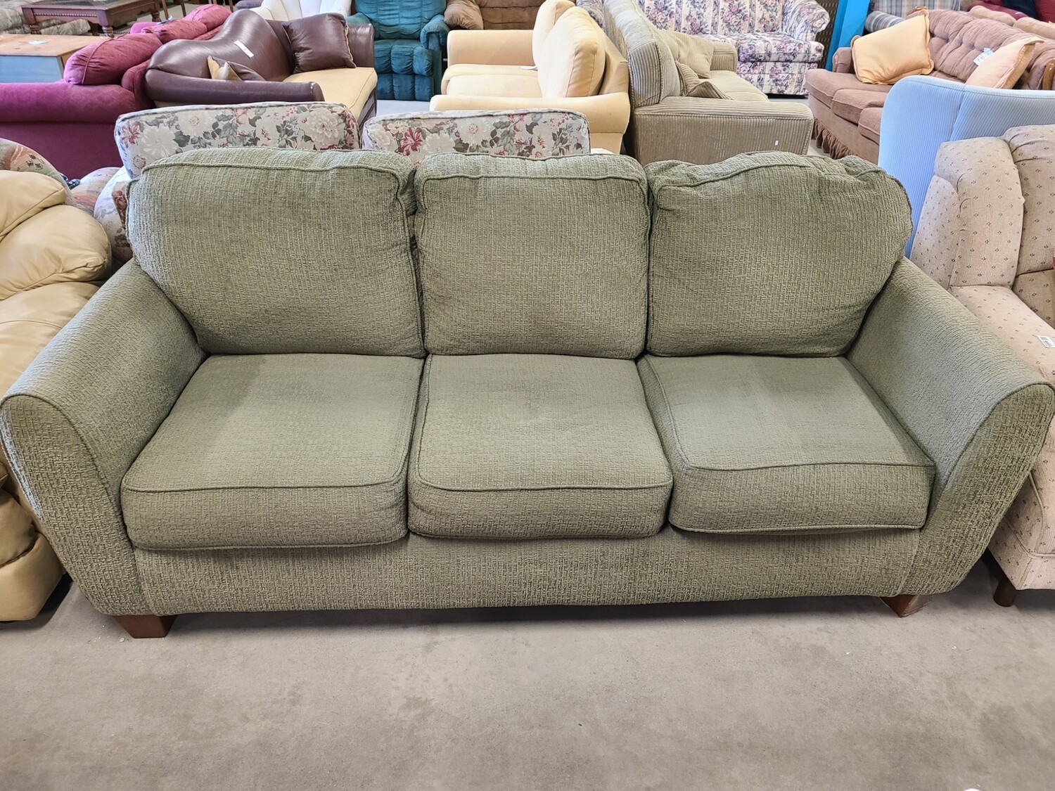 Green Sofa3