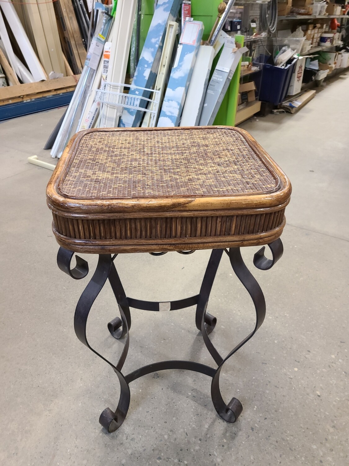 Wicker Top End Table
