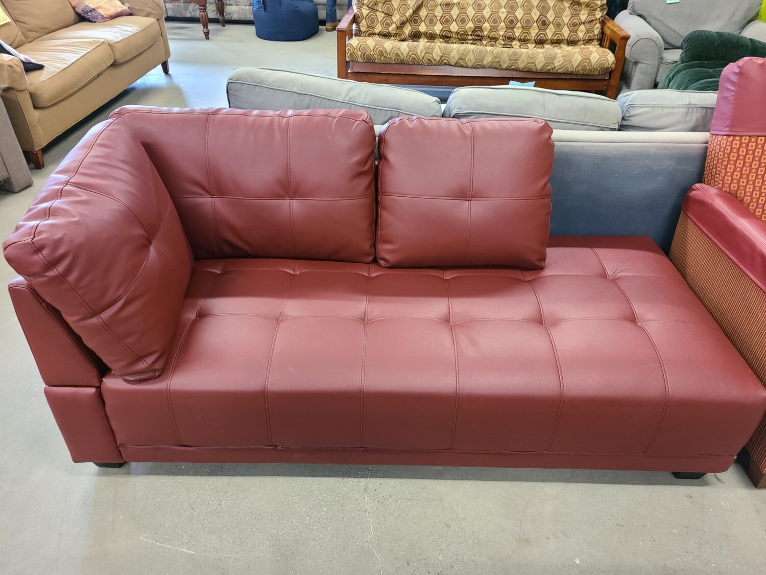 LifeStyle Furniture Right Arm Red Leather Chaise Lounge