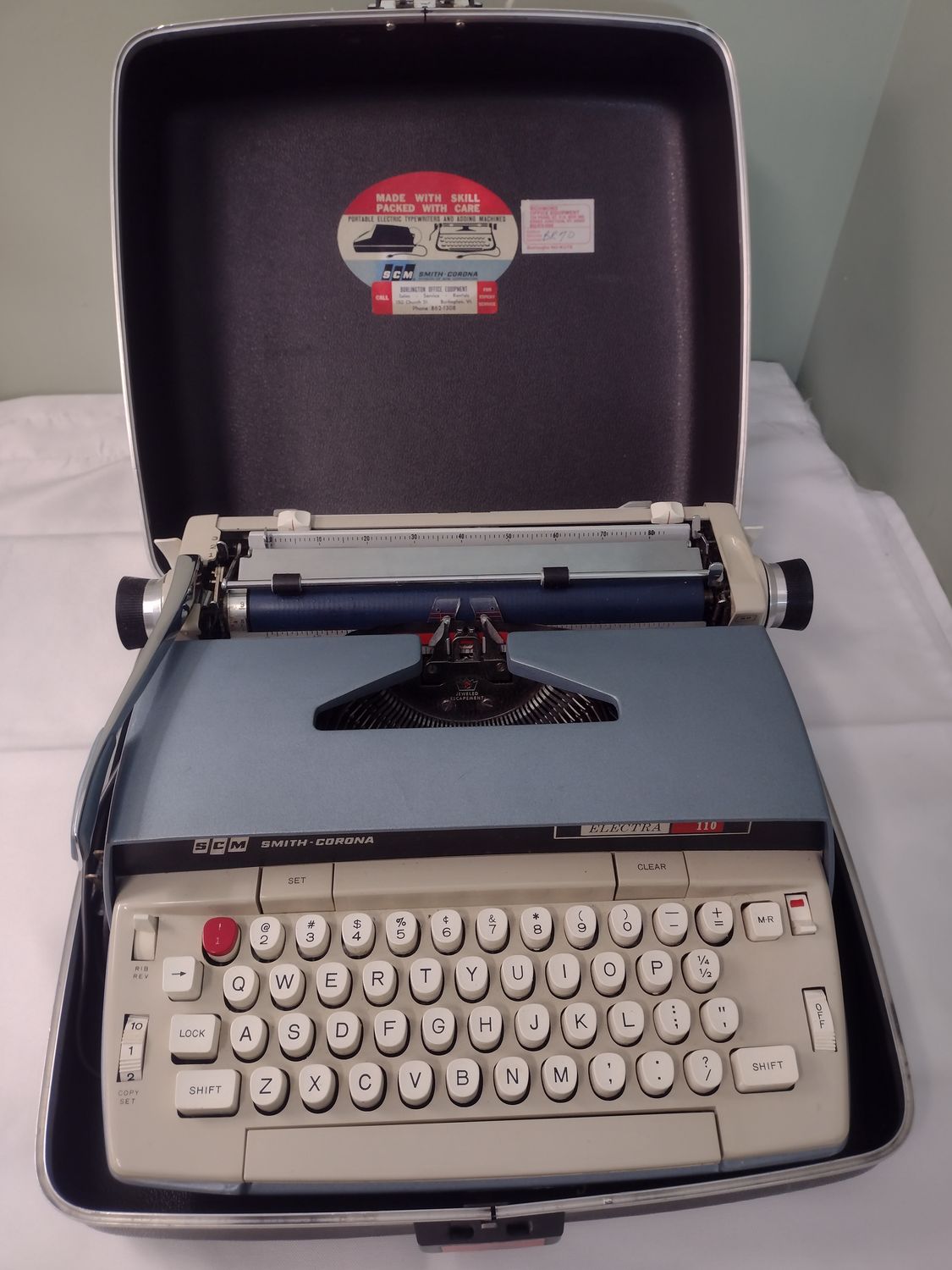 Corona Smith Electric Typewriter