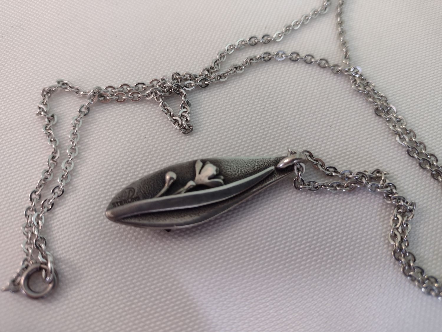 Sterling Flower Pendent