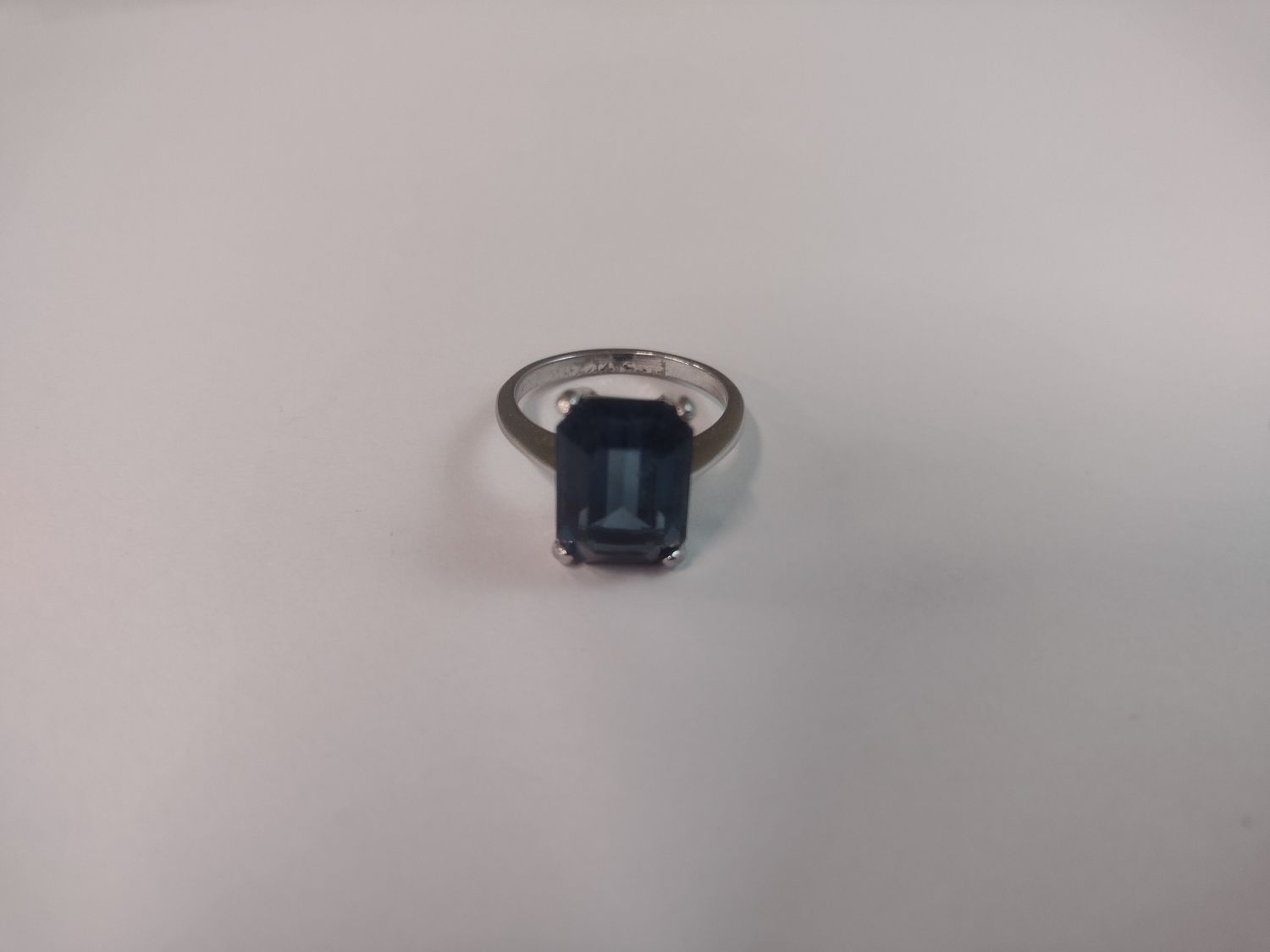 14k GE Ring With Large Blue Stone