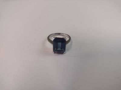 14k GE Ring With Large Blue Stone