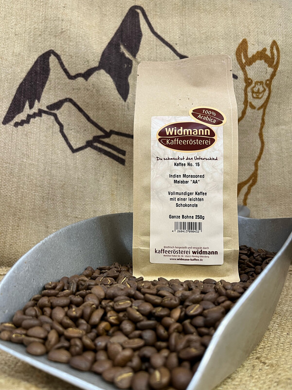 Kaffee No. 15 Indien Monsooned Malabar AA 250 g Papierverbundverpackung Kaffee No. 15 Indien Monsooned Malabar AA 250 g Papierverbundverpackung