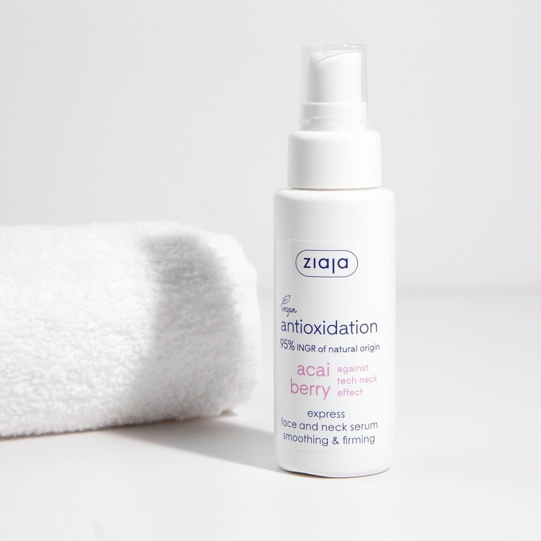 Ziaja ACAIBEERE antioxidatives & straffendes Express-Serum für Gesicht und Hals 50ml