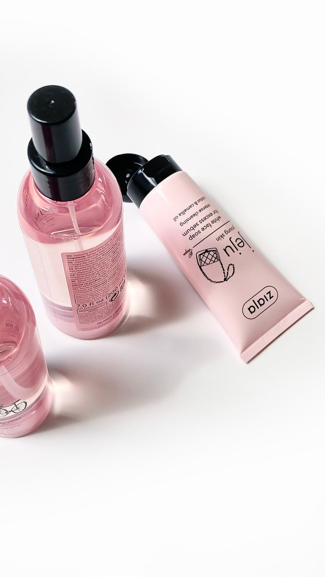 Ziaja JEJU YOUNG SKIN erfrischender Gesichts- &  Körperspray 200ml